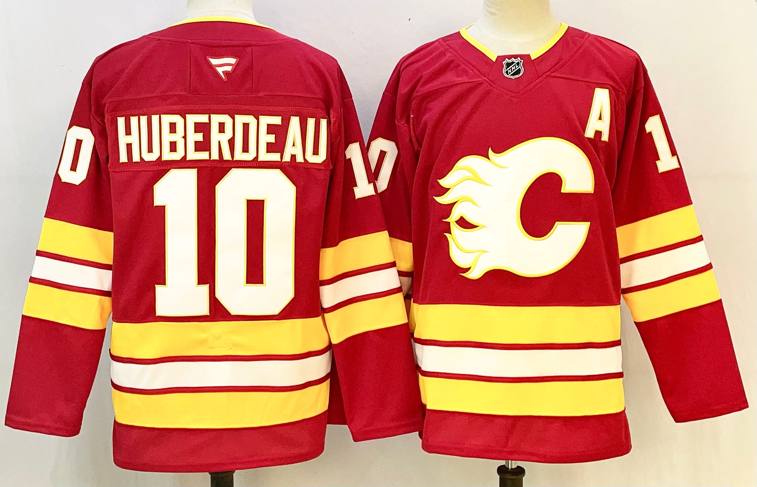 Men's Calgary Flames #10 Jonathan Huberdeau Red 2024-25 Home Stitched Hockey Jersey