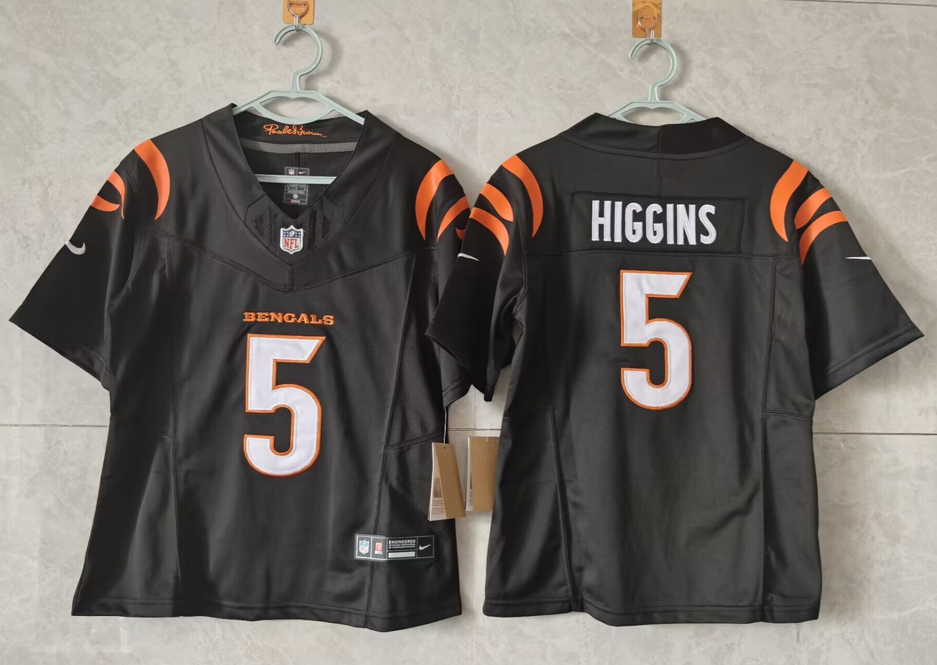 Youth Cincinnati Bengals #5 Tee Higgins Black 2024 F.U.S.E. Vapor Untouchable Limited Stitched Jersey