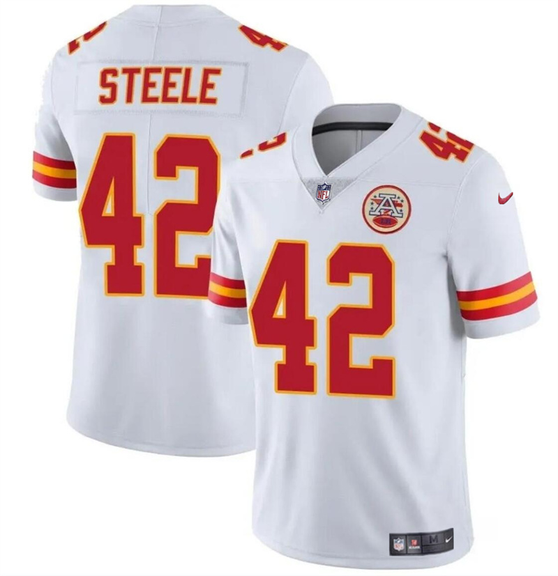 Men’s Kansas City Chiefs #42 Carson Steele White Vapor Untouchable Limited Stitched Football Jersey