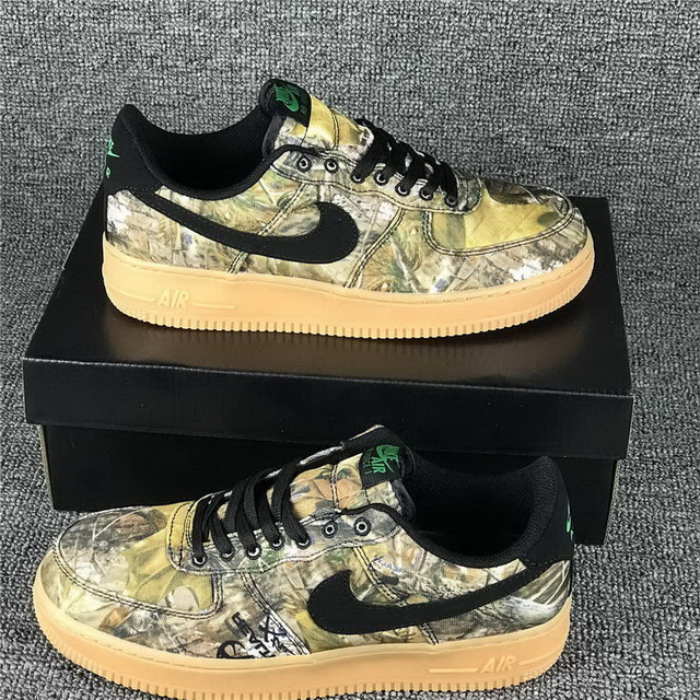 men low air force one 2019-11-4-002