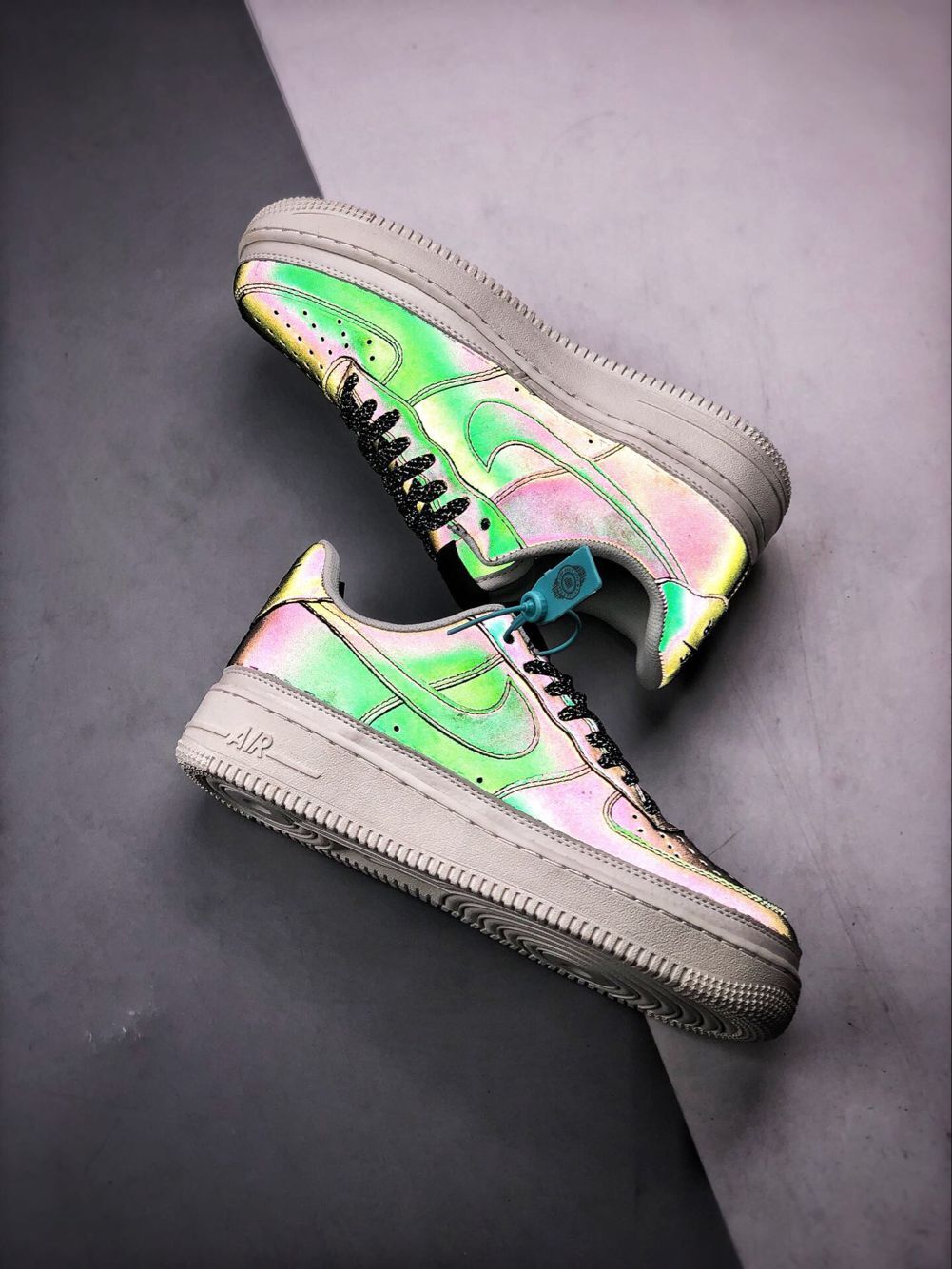 men low air force one 2019-8-3-005