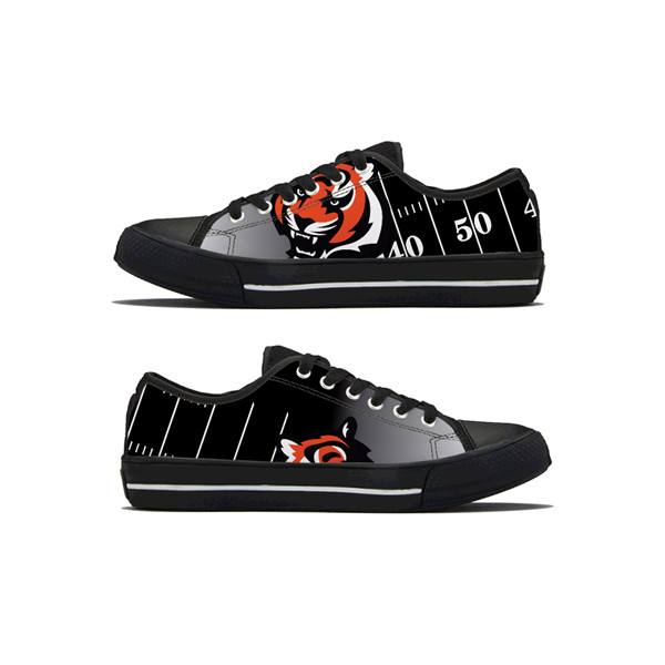 Men's Cincinnati Bengals Low Top Canvas Sneakers 008