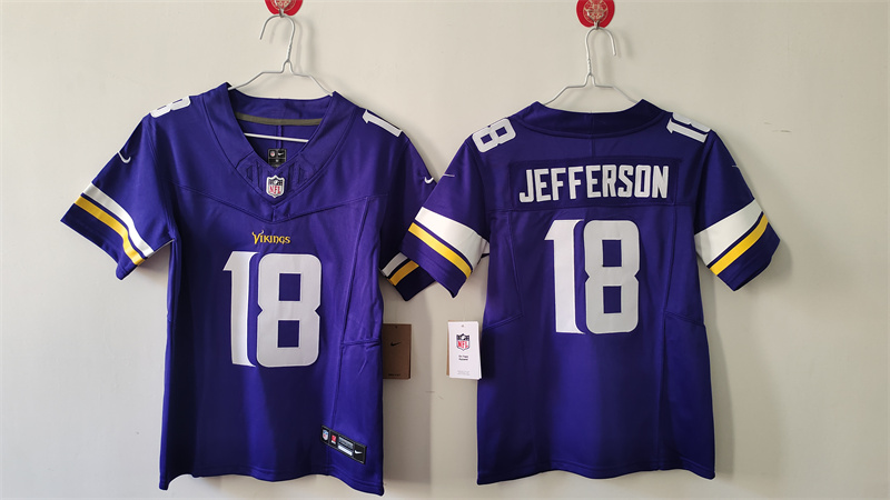 Women's Minnesota Vikings #18 Justin Jefferson Purple F.U.S.E Vapor Untouchable Limited Stitched Jersey(Run Small)