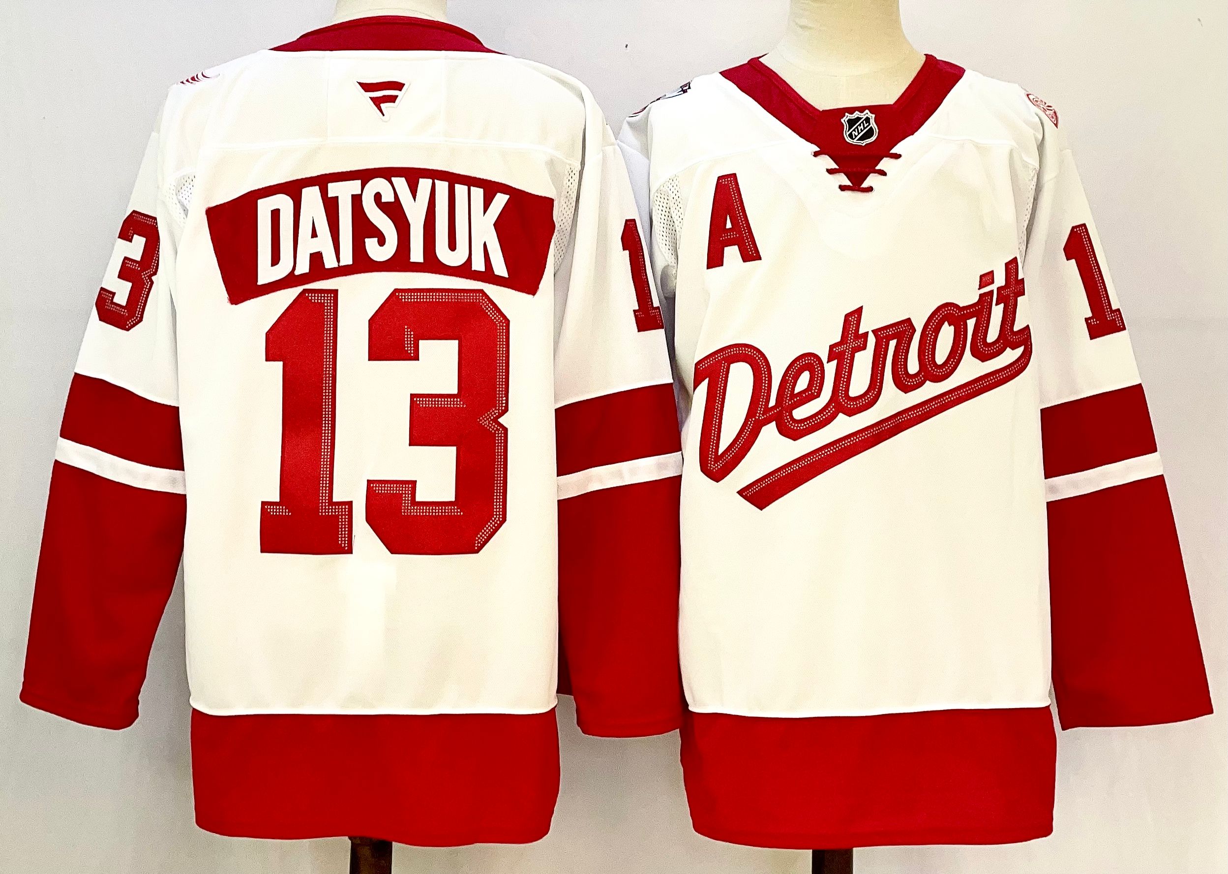 Men's Detroit Red Wings #13 Pavel Datsyuk White/Red 2024-25 With A Patch Stitched Jersey Men's Detroit Red Wings #13 Pavel Datsyuk White/Red 2024-25 With A Patch Stitched Jersey